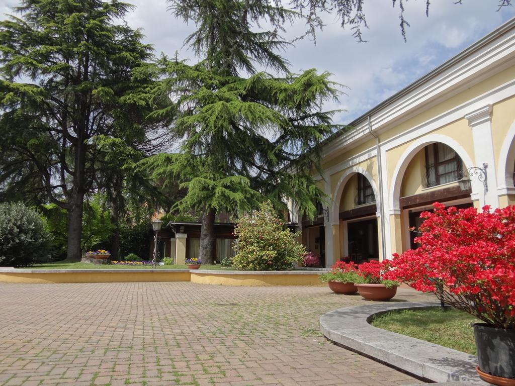 El Rustego Hotel Rubano Buitenkant foto