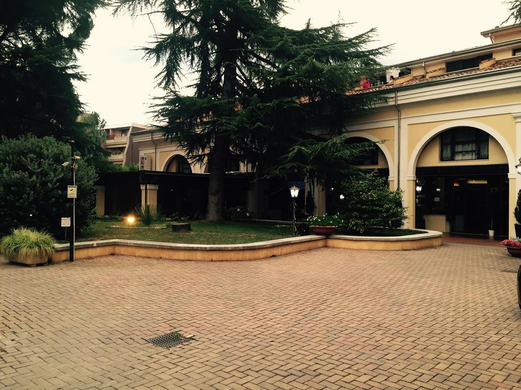 El Rustego Hotel Rubano Buitenkant foto