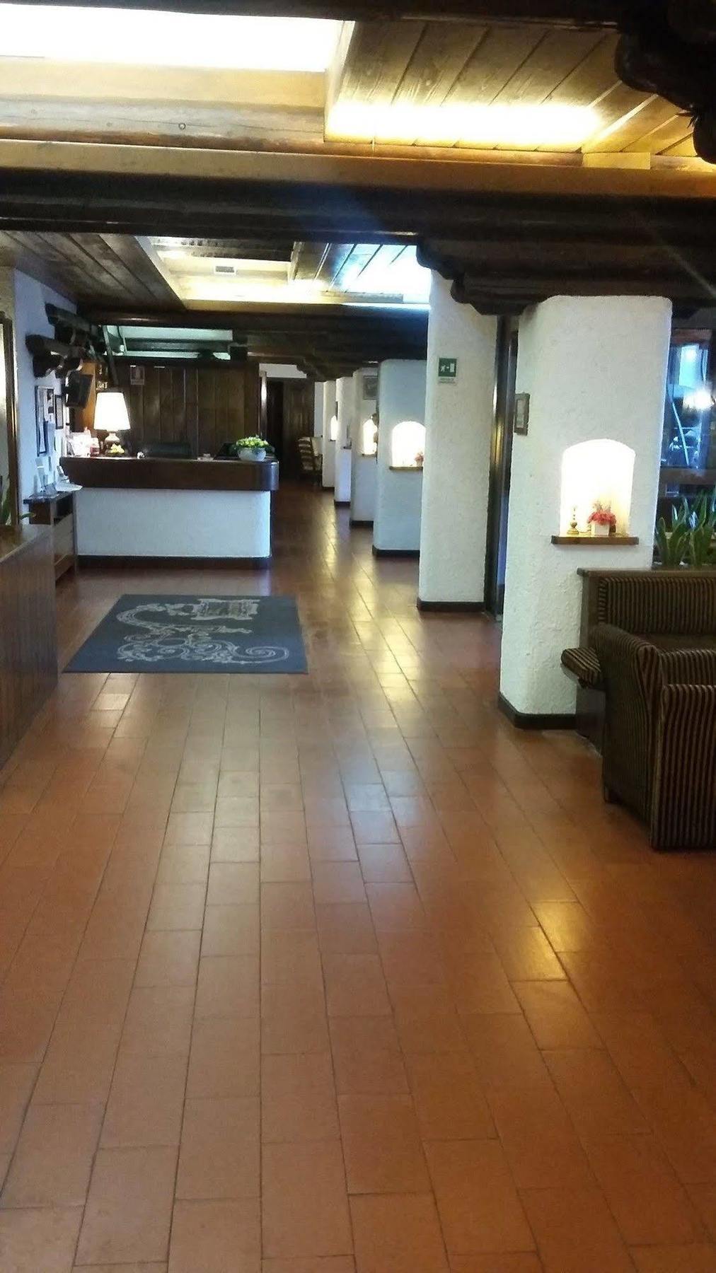 El Rustego Hotel Rubano Buitenkant foto