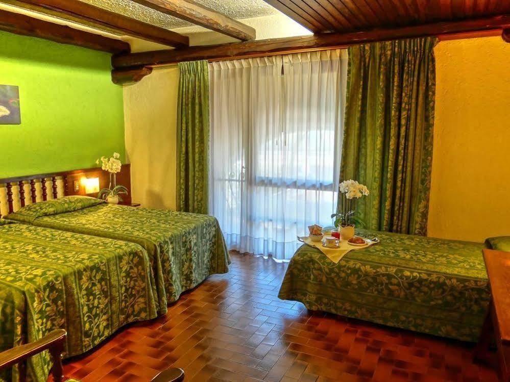 El Rustego Hotel Rubano Buitenkant foto