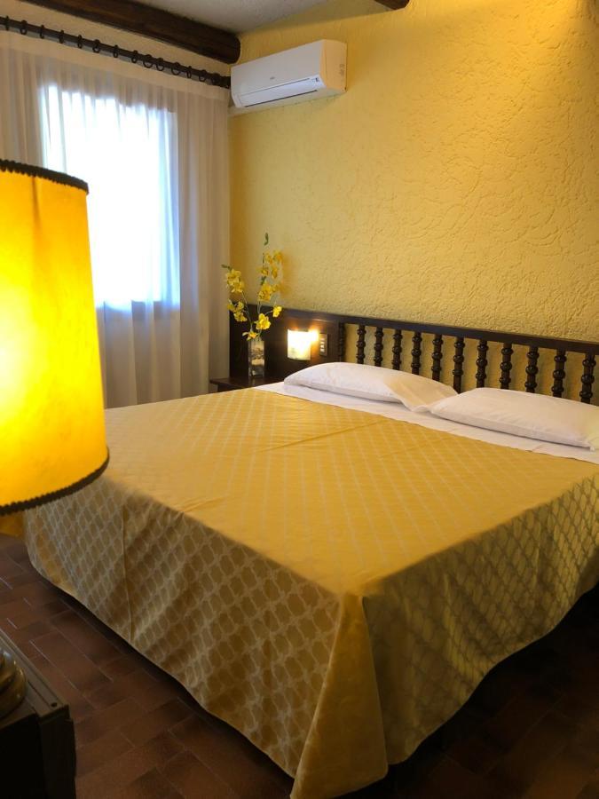 El Rustego Hotel Rubano Buitenkant foto