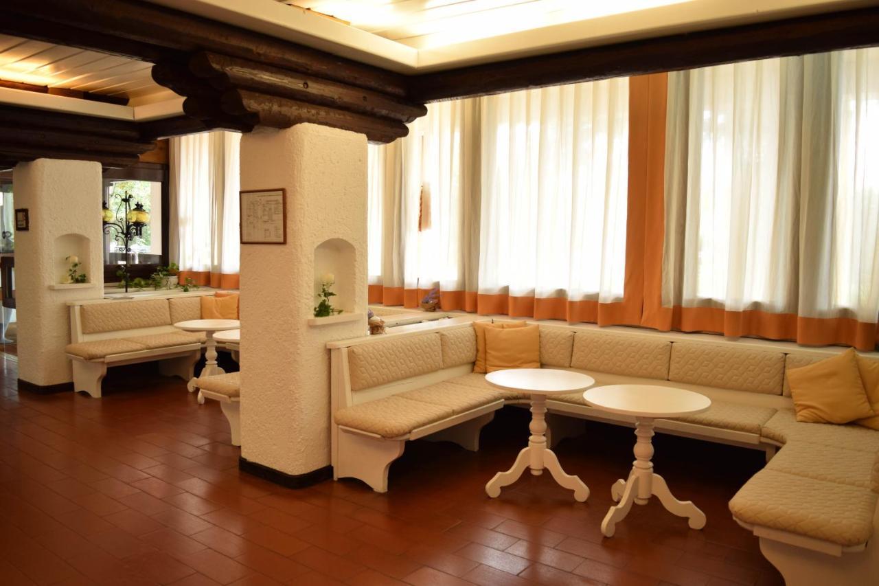 El Rustego Hotel Rubano Buitenkant foto